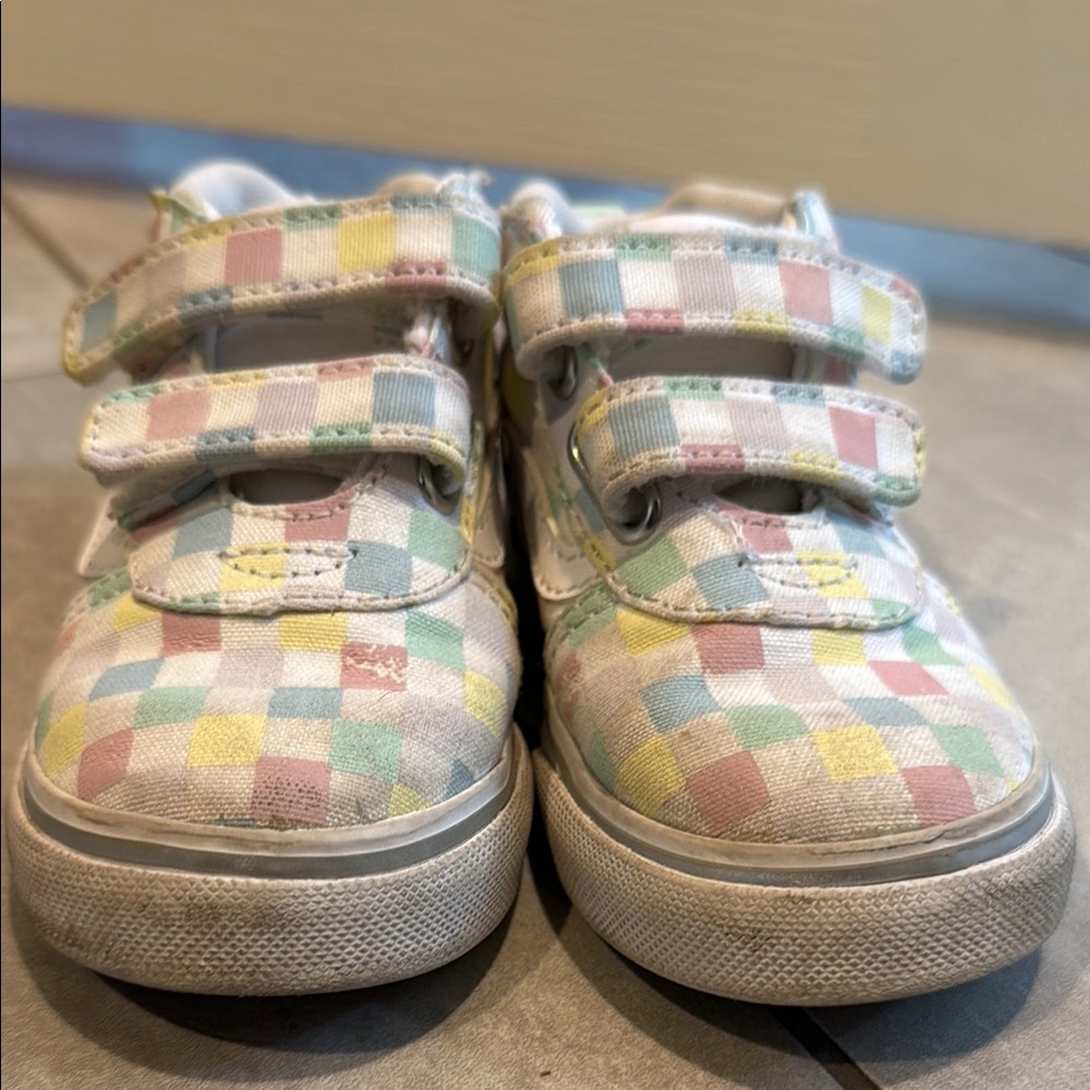 Kid’s Vans Pastel Checker with Velcro Straps